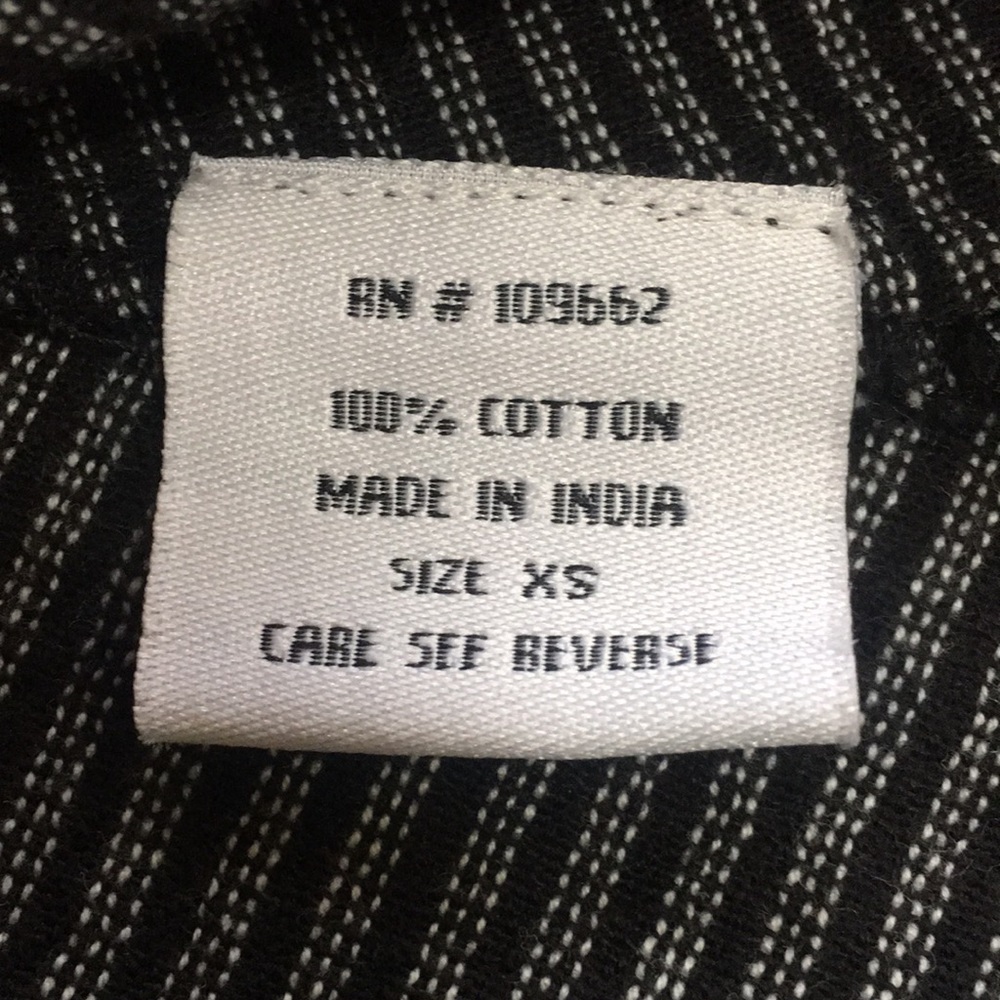 Tulip Button Down Tunic Top With Pockets - image 8